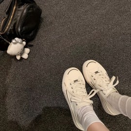 Women'S Chunky Platform Shoes - Slip-On/Lace-Up Closure, Cushioned Insole & Non-Slip Rubber Sole - White Casual Sneakers for Everyday, Office, Parties - Easy-Clean Shoes for All-Day Comfort, Ladies Sneakers, Party Footwear, Round Toe Design, Durable Traction Footwear, Office Footwear, Classic Design, Comfortable Lining, Comfortable Footwear, Fashion Lovers